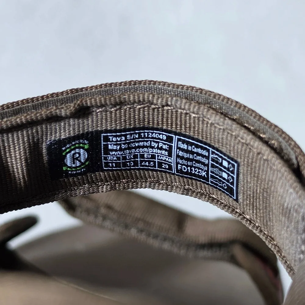 Teva Zymic Sandals Mens 11 Brown Adjustable Straps Outdoor Hiking 1124049